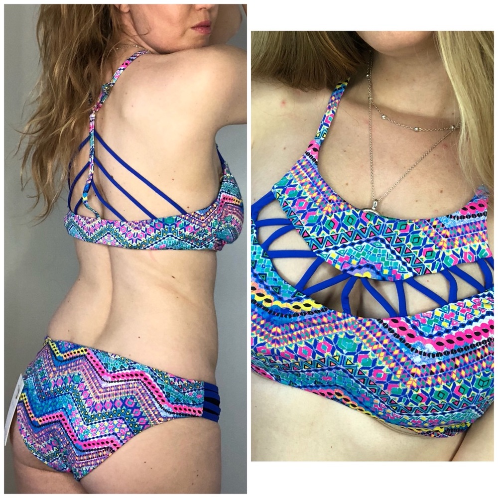 Reversible Multicolored & Blue Bikini Set - Picture 5 of 5